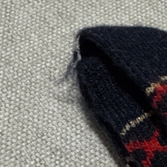 Free With $25 Purchase-NWT Maurices Crew Socks-OS-Wool Blend-Pink/Navy/Red - Picture 6 of 6